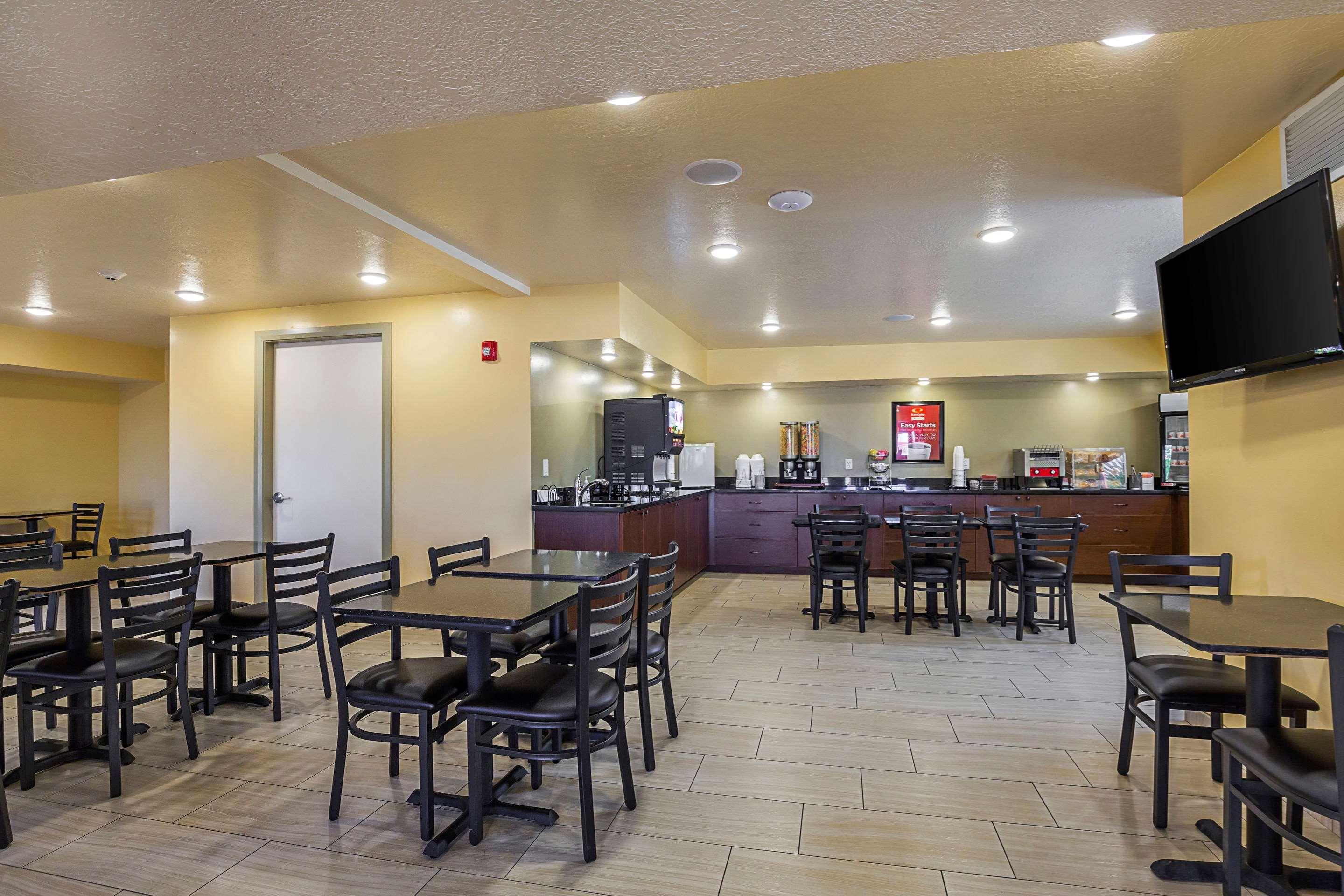 Econo Lodge Hurricane Zion Park Area Exterior foto