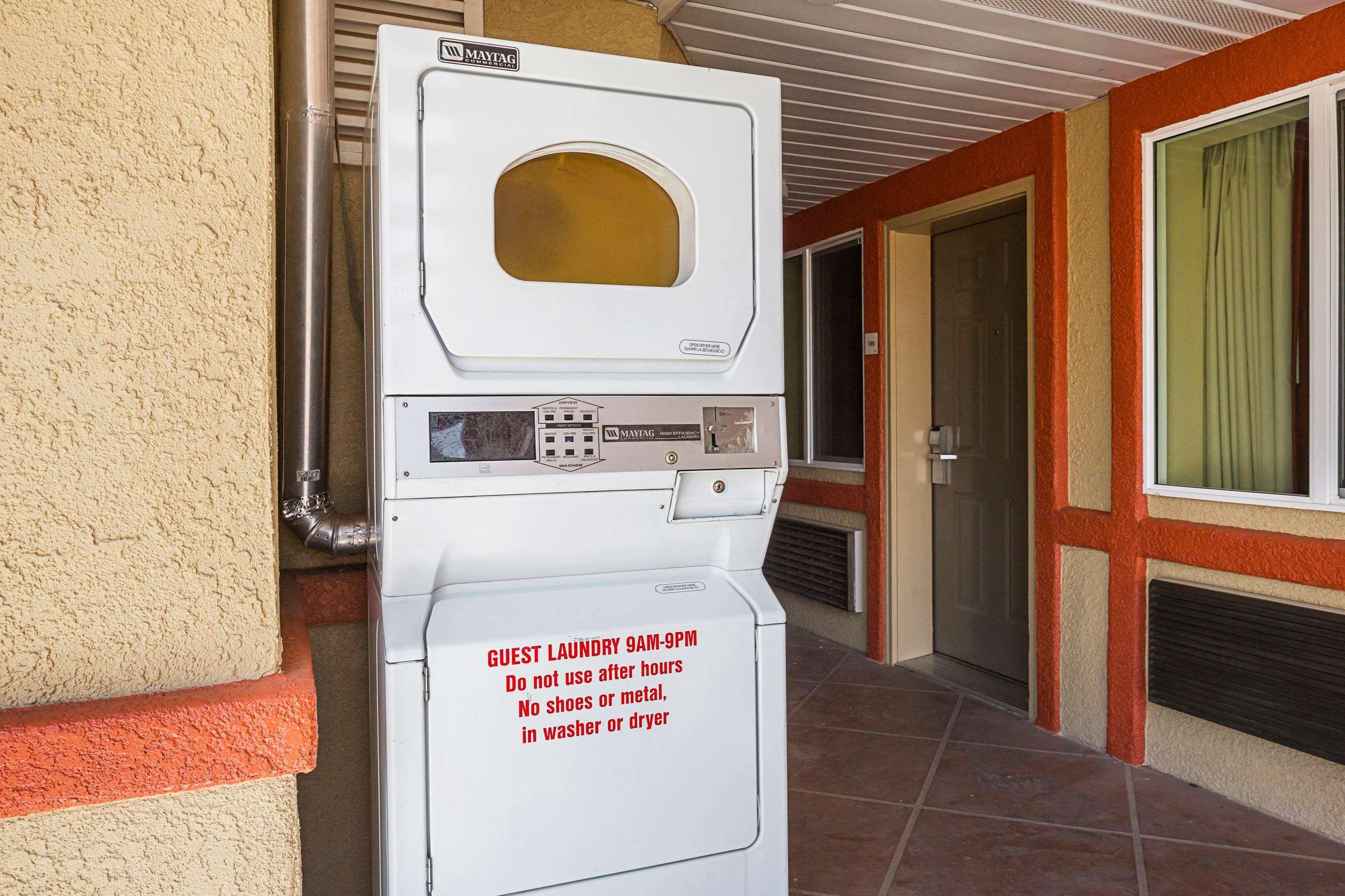 Econo Lodge Hurricane Zion Park Area Exterior foto